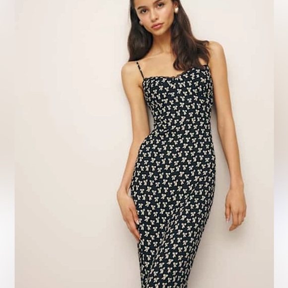 Reformation Elegant Black and White Cowl Neck Swirl Dress Sz Small - Picture 6 of 6